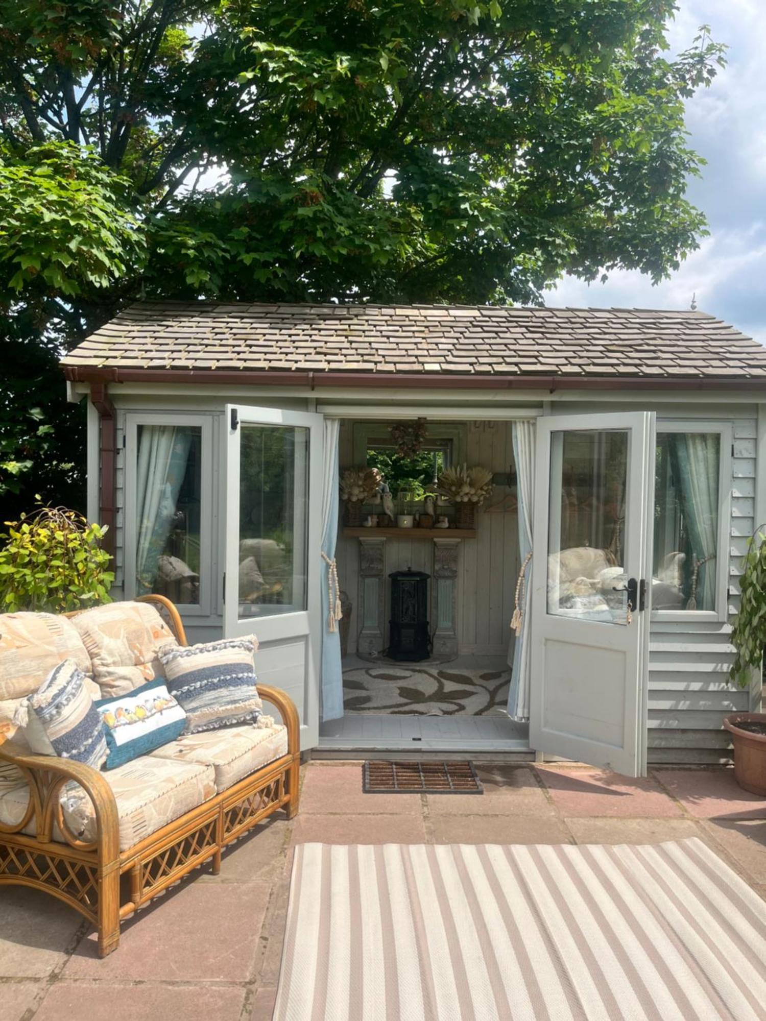 Birds And The Bees Summer House Endon المظهر الخارجي الصورة
